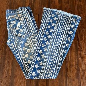 FREE PEOPLE low rise fucking cute flare jeans